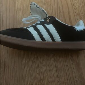 Adidas Men's Black and White Sneakers with Brown Sole